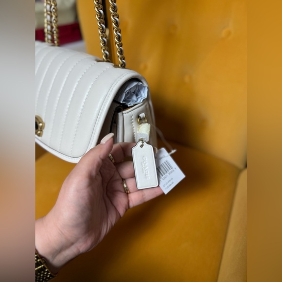 COACH QUILTED MADISON BAG RETAIL $550 - Picture 8 of 10